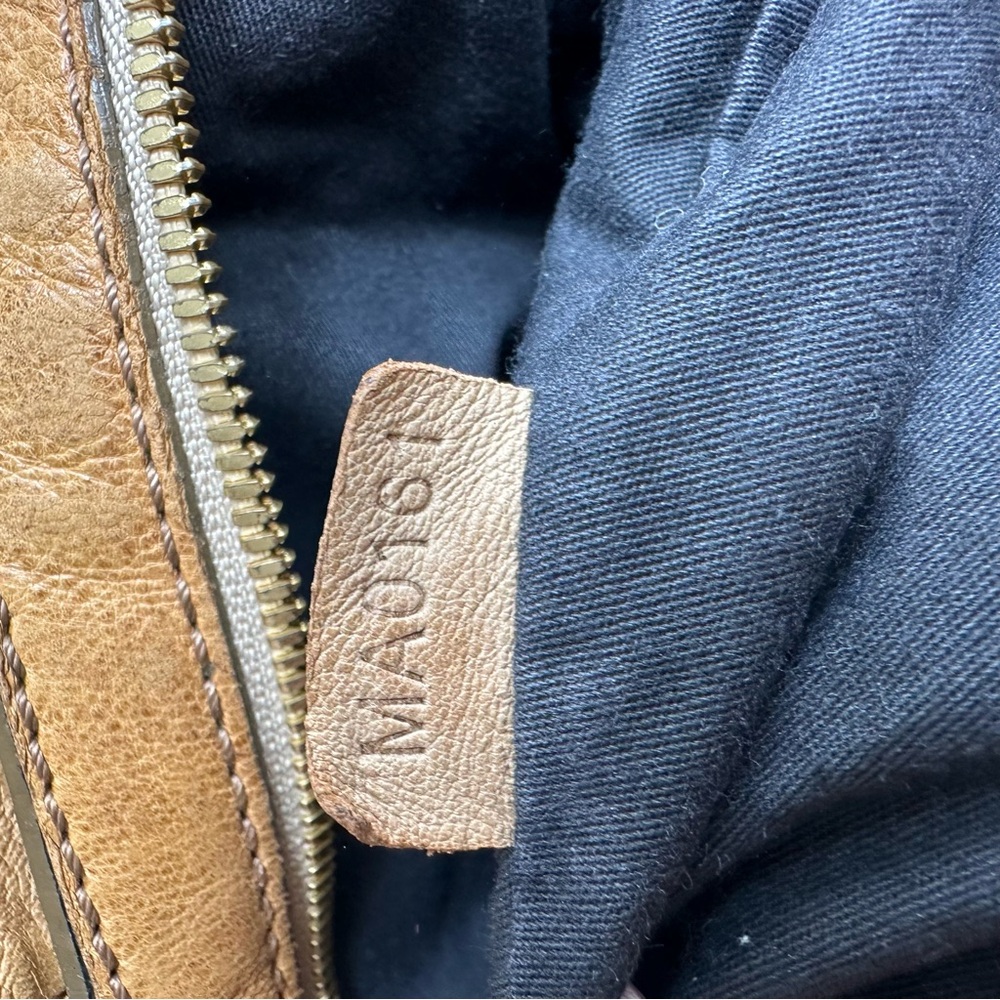 Authentic GIVENCHY - Picture 6 of 12